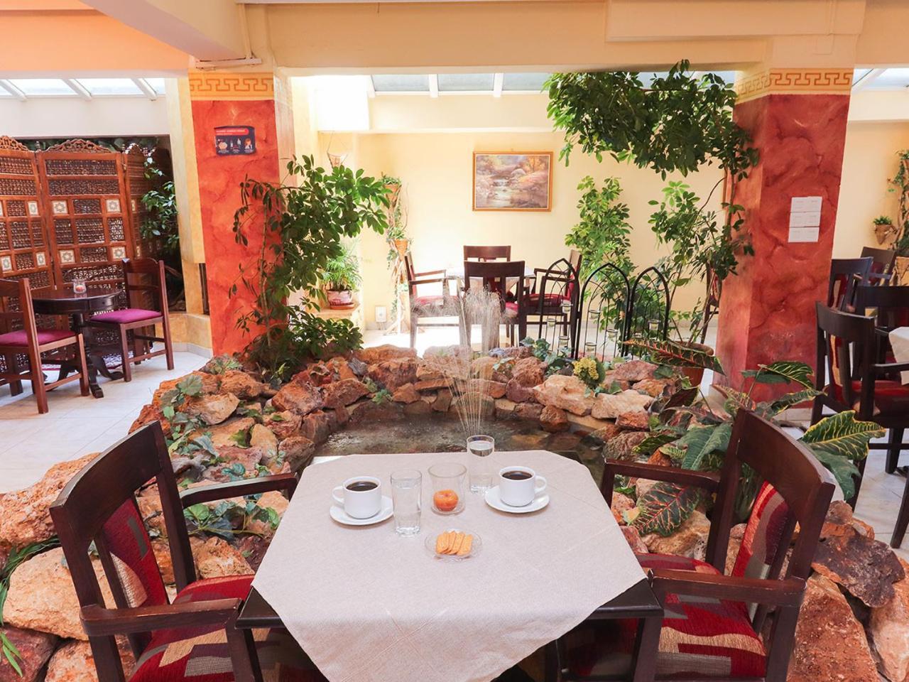 לאוטרה אדיפסאו Spa Hotel Alex מראה חיצוני תמונה